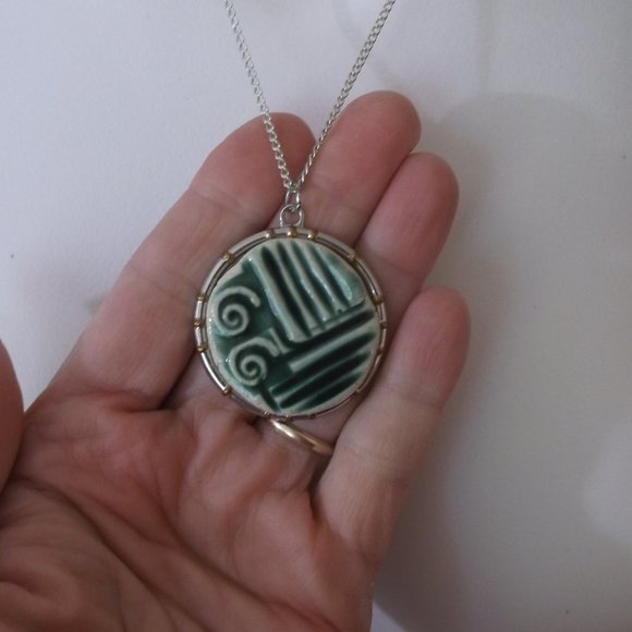New Handcrafted Green Geometric Ceramic Pendant OOAK Gift - Picture 4 of 5